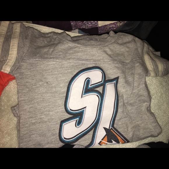 San Francisco 3-6 mth onsies lot of 4 - Picture 3 of 5